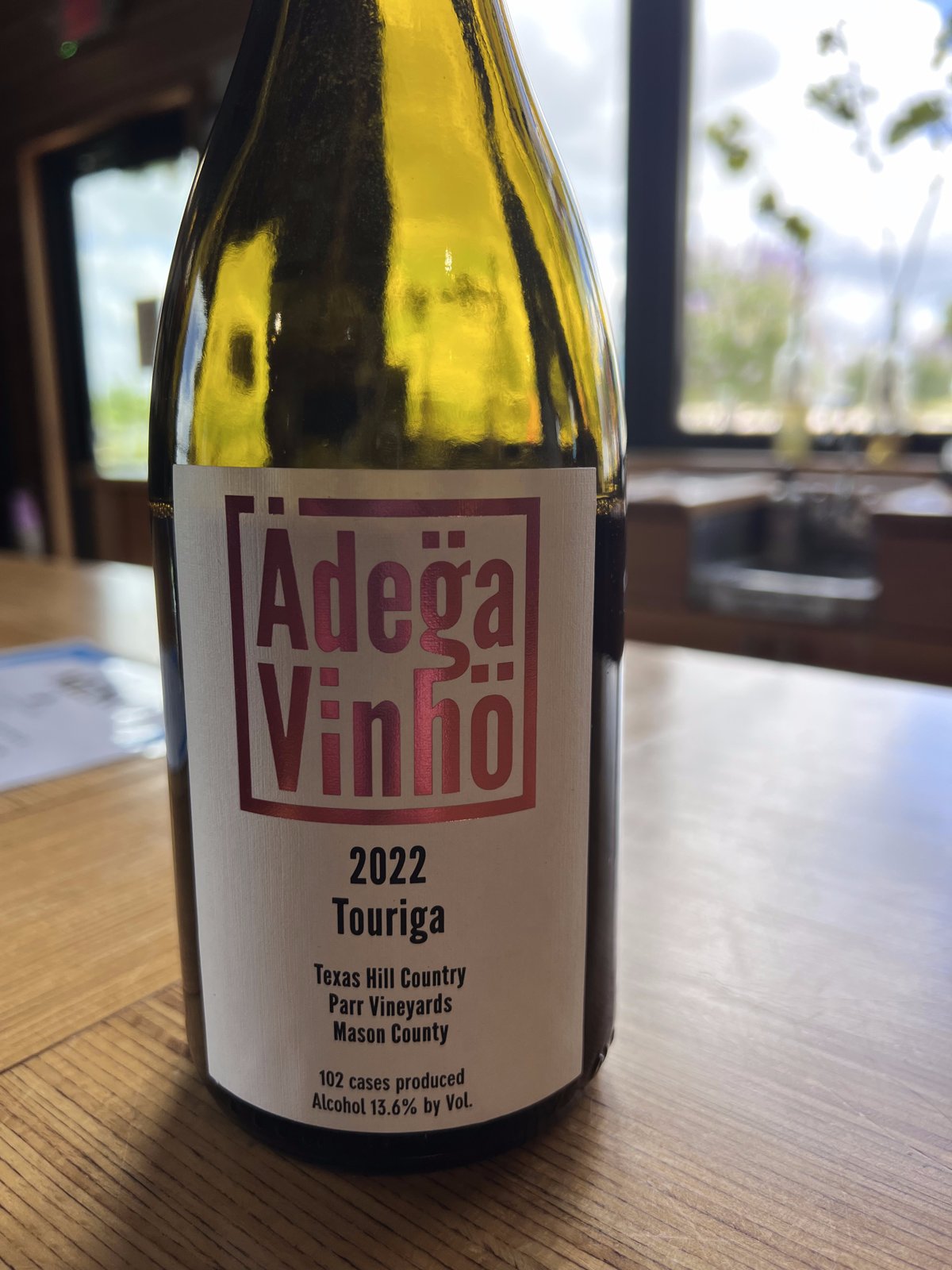 Plate 02 · The bottle at Adega Vinho · 2022 Touriga